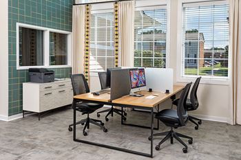24-Hour Business Center with Computers and Wireless Printing